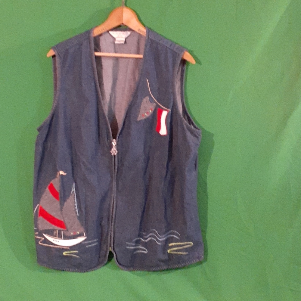 Allison daley sz 16P zip up embroidered denim vest